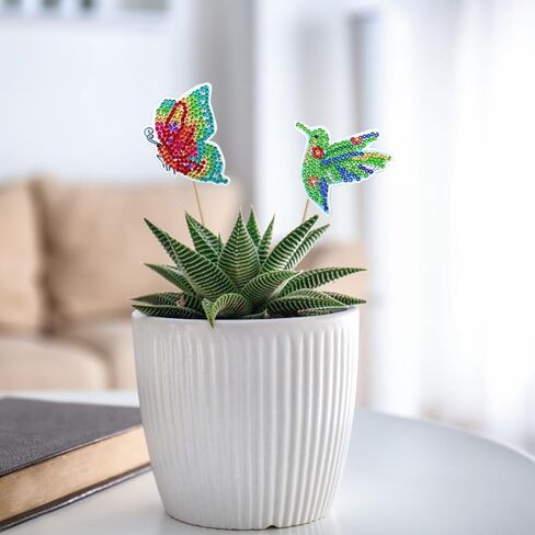 مجموعة طلاء فني ماسي من FineGood مكونة من 8 قطع، لوحات فنية ماسية على شكل فراشة الطيور لديكور ساحة الحديقة، مجموعات فنية ماسية ذاتية الصنع للبالغين in Kuwait