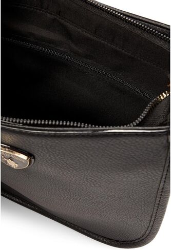 U.S POLO ASSN. Crest Dhm Crossbody in Saudi Arabia