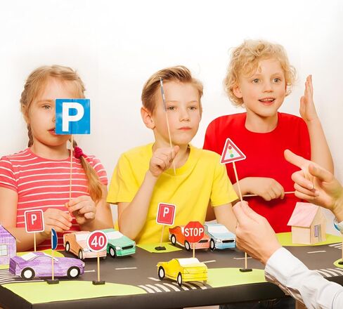 Toddmomy 10 أوراق لافتات الطرق ملصقات إشارات المرور ملصقات علامات الشوارع الشارات علامات النقل في الشوارع للأطفال مجموعة لعب البناء in Kuwait