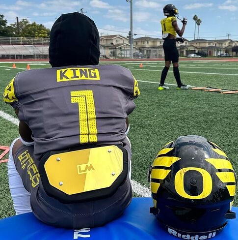 Loudmouth Football Backplate in Kuwait