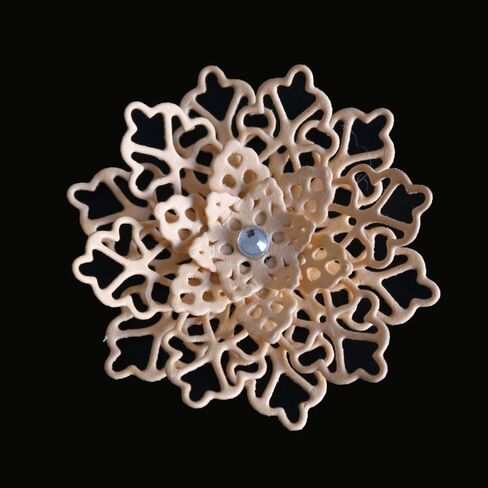 قطع معدنية ثلاثية الأبعاد على شكل زهور، قوالب لصنع البطاقات، قوالب قطع لألبوم القصاصات، ديكور فني، بطاقة ورقية، قوالب يدوية يدوية، قوالب قطع أوراق زهور الزفاف in Kuwait