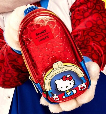 حقيبة عمل معدنية للذكرى الخمسين من Loungefly Sanrio Hello Kitty وحقيبة ظهر صغيرة مقلمة in Saudi Arabia