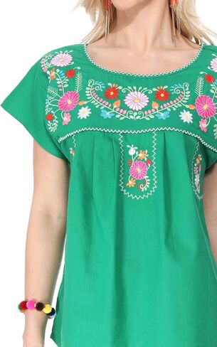 Unik المرأة التقليدية بويبلا المكسيكية المطرزة بلوزة in Saudi Arabia