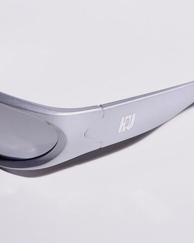 Hero and Villain Retro Y2K Sunglasses for Women Men Classic 90s Vintage Trendy wraparound glasses in Saudi Arabia