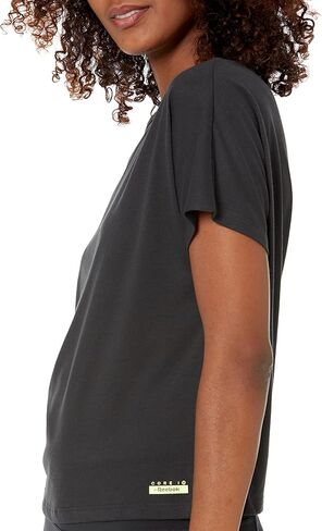 Core 10 Women's Plus-Size Yoga-Inspired Short Sleeve Crop Tee in Saudi Arabia