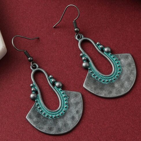 Dreuyet Handmade Antique Ethnic Earrings Vintage Hollow Shield Fan Sector Earrings Bohemian Tribal Hammered Dangle Earrings for Women Boho Vintage Jewelry in Saudi Arabia
