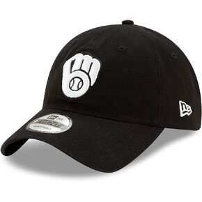 New Era Milwaukee Brewers Black White Core Classic Twill 9TWENTY Adjustable Hat