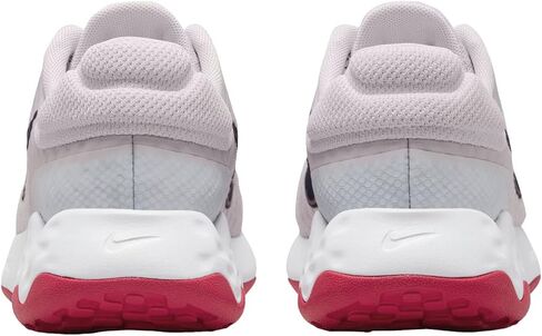 Nike Women Gymnastics Road Running Shoes in Saudi Arabia
