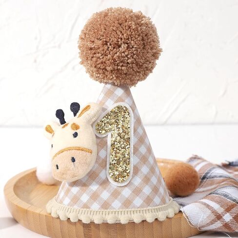 قبعة عيد الميلاد الأولى من Wild One Giraffe - ديكورات حفلات عيد الميلاد الأولى في الغابة، زي تاج عيد ميلاد الزرافة البرية الأولى، ديكور حفلات الغابة البرية في الغابة السفاري، قبعة عيد ميلاد صبي وفتاة الأولى in Kuwait
