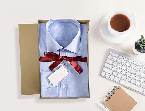 صناديق هدايا بيضاء من HUAPRINT للملابس، وصناديق هدايا القمصان للهدايا، مقاس 16.9 × 11 × 2.5 بوصة، وصناديق هدايا كبيرة مع أغطية للملابس، والرداء، والسترة، وزوج من السراويل، و16 مجموعة من صناديق الهدايا من الورق المقوى in Kuwait