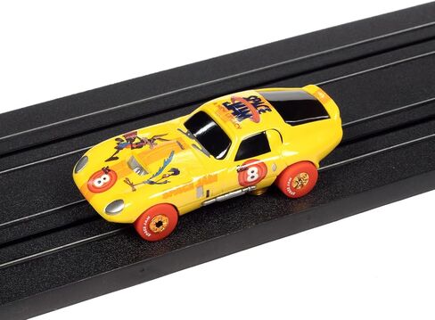 أوتو وورلد ثندرجيت 1965 شيلبي كوبرا دايتونا كوبيه HO مقياس فتحة السيارة in Kuwait