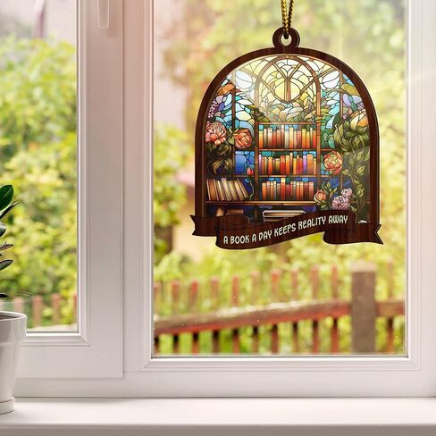 Artsy Woodsy A Book A Day Keep Reality Away Book Suncatcher زخرفة، هدايا فريدة لمحبي الكتب، قارئ الكتب، أمين المكتبة، دودة الكتب، مكتبة رف الكتب، ديكورات ركن الكتب، ملحقات السيارة in Kuwait