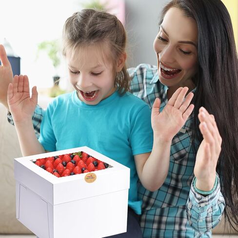 16 قطعة من علب الكيك الطويلة 10x10x8 بوصة مع ألواح الكيك (8 قطع من علب الكيك البيضاء، 8 قطع من ألواح الكيك)، صناديق خبز بيضاء مع نافذة، حاوية حامل الكيك لحفلات أعياد الميلاد وحفلات الزفاف وعيد الحب in Kuwait