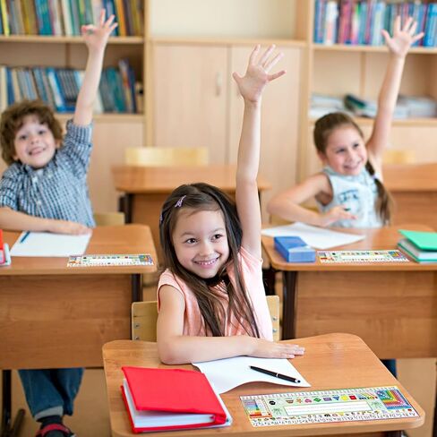 تتضمن مجموعة لوحات اسم الفصل الدراسي Outus 36 قطعة من علامة اسم المكتب و36 قطعة من أغطية جيوب لوحة الاسم الشفافة و160 قطعة من نقاط الصمغ للطلاب العودة إلى المدرسة ورياض الأطفال، 14.2 × 3.9 بوصة in Saudi Arabia