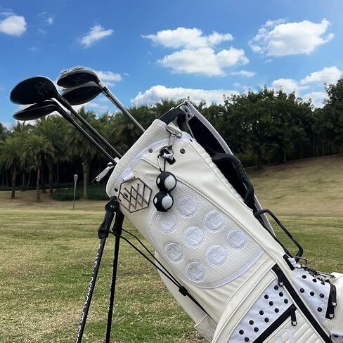 طقم تنظيف إكسسوارات الجولف 17 في 1، منشفة جولف، فرشاة تنظيف، أداة إصلاح ديفت، مجموعة محاذاة كرة الجولف، عداد النقاط، حامل كرة الجولف، تي شيرت، بطانات وأقلام كرة الجولف للرجال والنساء in Kuwait