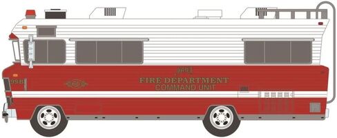 1973 وحدة قيادة إدارة الإطفاء Winnebago Chieftain Joliet، أبيض وأحمر - Greenlight 33220A/48-1/64 مقياس Diecast لعبة سيارة in Kuwait