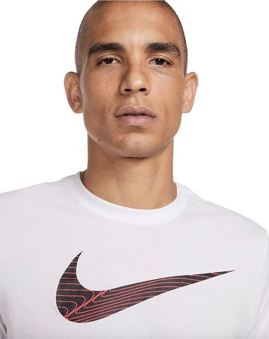 Nike Men's Dri-FIT Fitness T-Shirt in Saudi Arabia