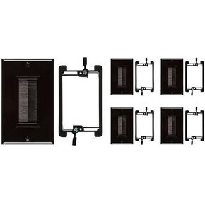 لوحة حائط بفرشاة واحدة من نقطة المشتري | غطاء منفذ مدرج من UL مع دعامة تثبيت، خافي عيوب سلك مثالي للتلفزيون المثبت على الحائط، وأجهزة الكمبيوتر المخصصة للألعاب وأنظمة المسرح المنزلي (أسود) - عبوة واحدة in Kuwait