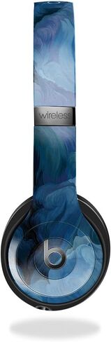 غلاف من ألياف الكربون متوافق مع Beats Solo 4 - جدار أسود - غطاء لاصق واقٍ من الفينيل 3M ممتاز - سهل الاستخدام | صُنع في الولايات المتحدة الأمريكية بواسطة MightySkins in Kuwait