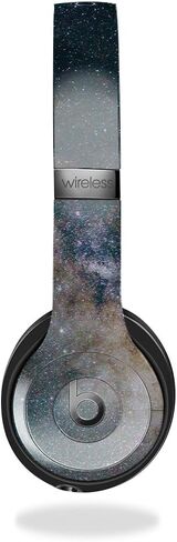 غلاف من ألياف الكربون متوافق مع Beats Solo 4 - جدار أسود - غطاء لاصق واقٍ من الفينيل 3M ممتاز - سهل الاستخدام | صُنع في الولايات المتحدة الأمريكية بواسطة MightySkins in Kuwait