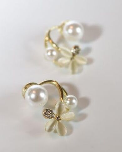 Trendy New Stone Huggie Ear Cuff Flower Pearl Stud Earrings for Women in Saudi Arabia