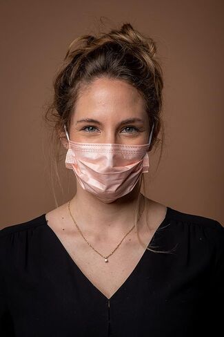 قناع وجه، قابل لإعادة الاستخدام، وقابل للغسل، أقنعة ثلاثية الطبقات، مريحة، تحمي من جزيئات الغبار، مثالية للرجال والنساء والأطفال (عبوة من 5 قطع) in Saudi Arabia