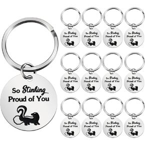 12 قطعة من هدايا التخرج له، فخورة جدًا بك، سلسلة مفاتيح التخرج، فئة 2024، هدية التخرج، سلسلة مفاتيح للنساء والرجال والطلاب والممرضات والماجستير وخريجي المدرسة الثانوية in Kuwait