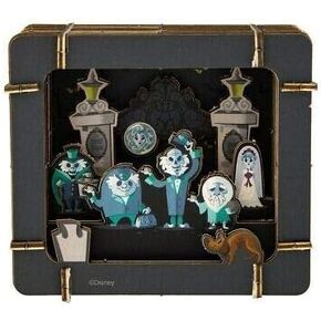 Disney Haunted Mansion 14pc Diorama