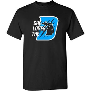 She Loves The D Men's T-Shirt for Football Fans