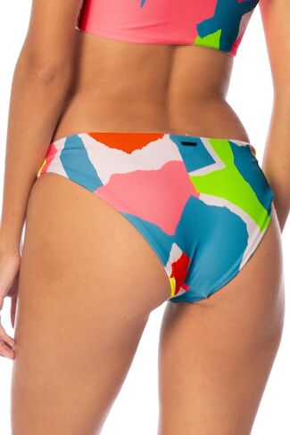 ارتفاع منتظم قياسي للنساء من ماجي in Kuwait