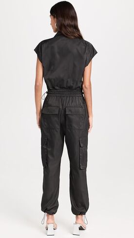 بذلة اليشم النسائية in Kuwait