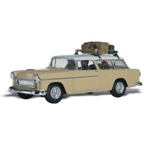Family Vacation HO Scale Woodland Scenics