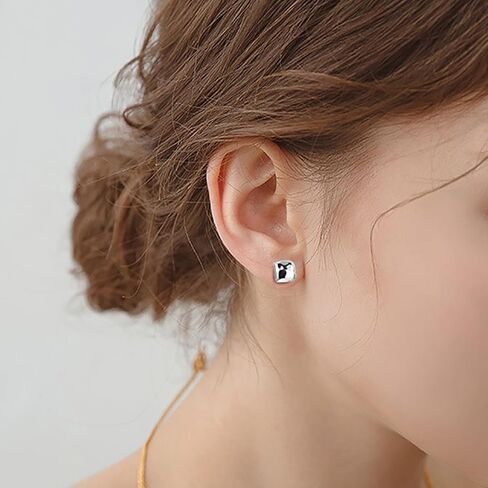 Chunky Gold Rectangle Stud Earrings for Women, Dainty Thick Stud Earrings, Minimalist Geometric Earrings for Women Girls,18K Real Gold Plated Hypoallergenic Lightweight Earrings in Saudi Arabia