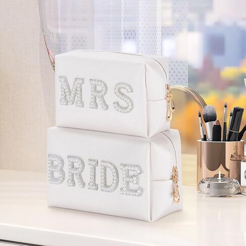 حقيبة مكياج على شكل حرف Bride من Etercycle، العروس لتكون هدايا بلينغ بيرل حجر الراين، حقيبة مستحضرات تجميل، حقيبة أدوات الزينة للسفر من البولي يوريثان مقاومة للماء لحفلات العزوبية وحفلات الزفاف (فضية) in Kuwait