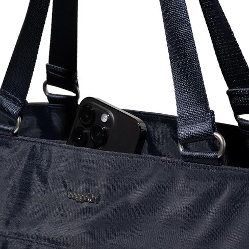 Baggallini Modern Avenue Tote in Saudi Arabia