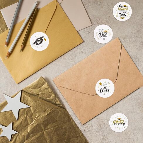 1000 قطعة من ملصقات التخرج، 2024 ملصقات قبعات التخرج لأختام مظاريف التخرج (1 بوصة) in Kuwait