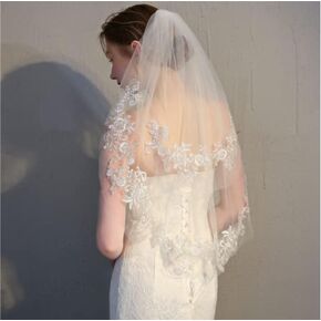 2 tier Lace Wedding Veils for Brides Short Waist Length Bridal Veil With Comb for Brides