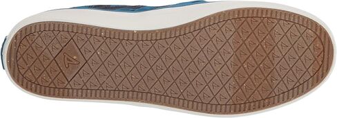 Sperry Women's Crest Twin Gore Sneaker in Saudi Arabia