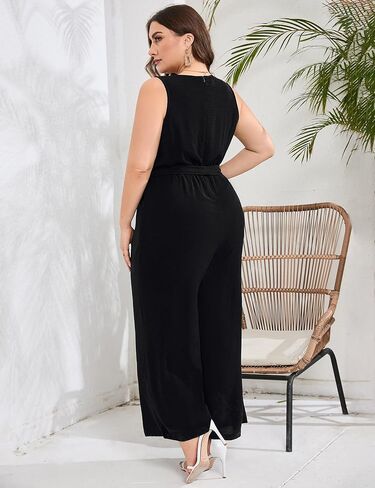 بذلة نسائية كاجوال بمقاس كبير ورقبة دائرية بدون أكمام وأزرار لأعلى وساق واسعة وسروال صيفي طويل مع جيوب in Kuwait