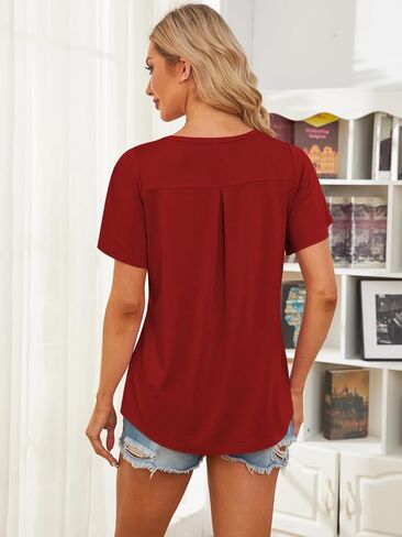 قمصان نسائية كاجوال عصرية بأكمام قصيرة، قمصان صيفية برقبة على شكل V، ملابس عصرية in Kuwait