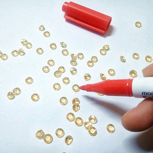 2000 pcs/Pack Wedding Table Scatter Confetti Crystals Acrylic Diamonds 8 mm Rhinestones for Wedding, Bridal Shower, Vase Beads Decorations (8mm, Champagne) in Saudi Arabia