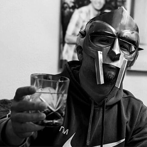 قناع وجه من القرون الوسطى MF DOOM، خوذة المصارع الروماني، قناع يمكن ارتداؤه من أجل المنتجات التنكرية ولعب الأدوار in Saudi Arabia