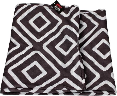 Women's Infinity Scarf with Zipper Pocket, Geometric Pattern in Saudi Arabia