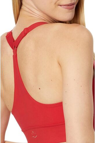 Beyond Yoga Women's Powerbeyond Strive Long Line Bra in Saudi Arabia