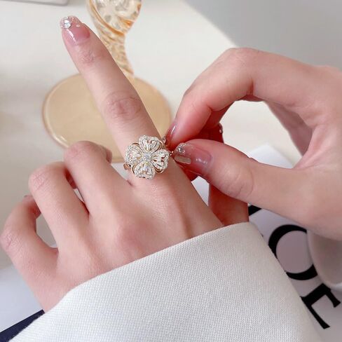 Bling Fidget Rings for Anxiety Relief Stress Crystal Spinner Ring for Women Girls Flower Anxiety Ring Good Luck Four Leaf Clover Ring Lovely Adjustable Rings in Kuwait