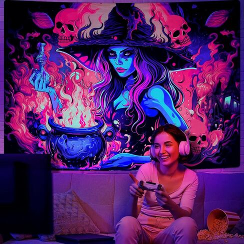 Invoibler Blacklight Witch Tapestry الأشعة فوق البنفسجية التفاعلية الجمجمة المفروشات السحر جرعة النار نسيج يتوهج في الظلام نسيج أسود ضوء نسيج لغرفة النوم (51.2 × 59.1 بوصة) in Kuwait