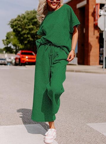 Women's 2 Piece Outfits Lounge Sets Summer Textured Batwing Sleeve Pullover Tops Wide Leg Pant Set in Saudi Arabia