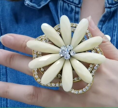 Exaggerated Flower Statement Ring for Women Girls Gold Plated Colorful CZ Rhinestone Birthstone Big Cherry Blossom Petals Finger Rings Fashion Art Deco Jewelry Gift for Christmas Festival Cocktail Party in Saudi Arabia