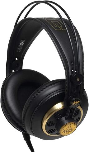 RME ADI-2/4 Pro SE 2-AD/4-DA 768 كيلو هرتز، حزمة محول عالي الأداء (الإصدار الأسود) مع سماعات رأس AKG K240 Studio Pro وكابل XLR-XLR in Saudi Arabia