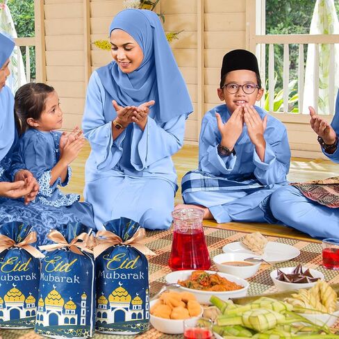 Blulu 50 Pcs Eid Mubarak Drawstring Bags Plastic Ramadan Gift Bags Arabesque Moon Bulk Mosque Ramadan Theme Bags Happy Eid Goodie Bag for Kid Muslim Eid Mubarak Party Supplies Decorations (Purple) in Saudi Arabia